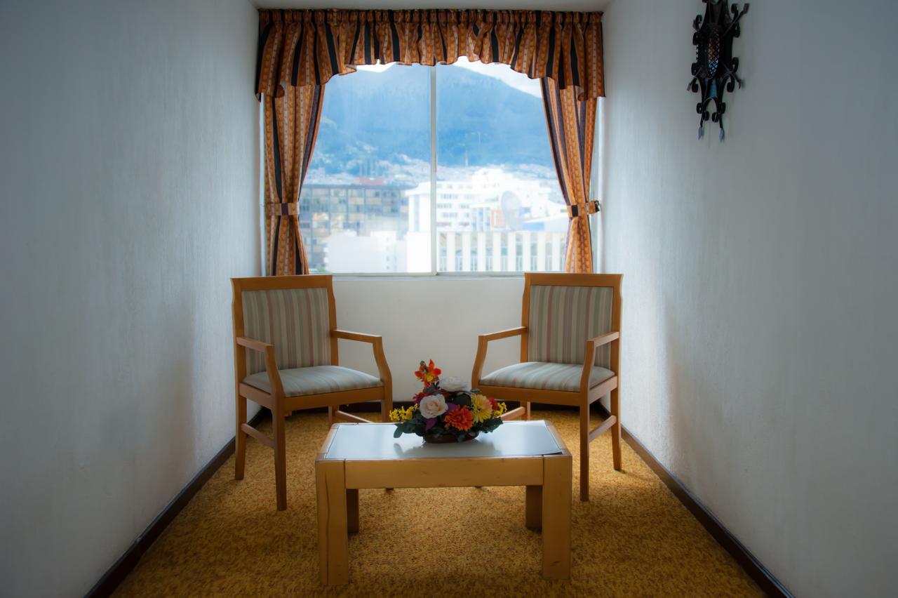 Hotel 6 De Diciembre Quito Zewnętrze zdjęcie