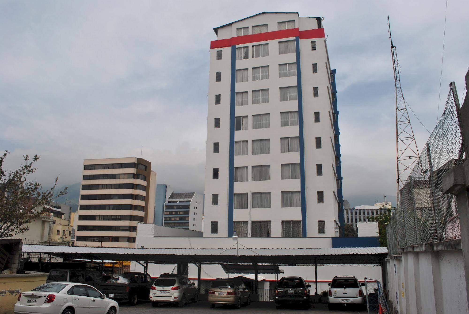 Hotel 6 De Diciembre Quito Zewnętrze zdjęcie